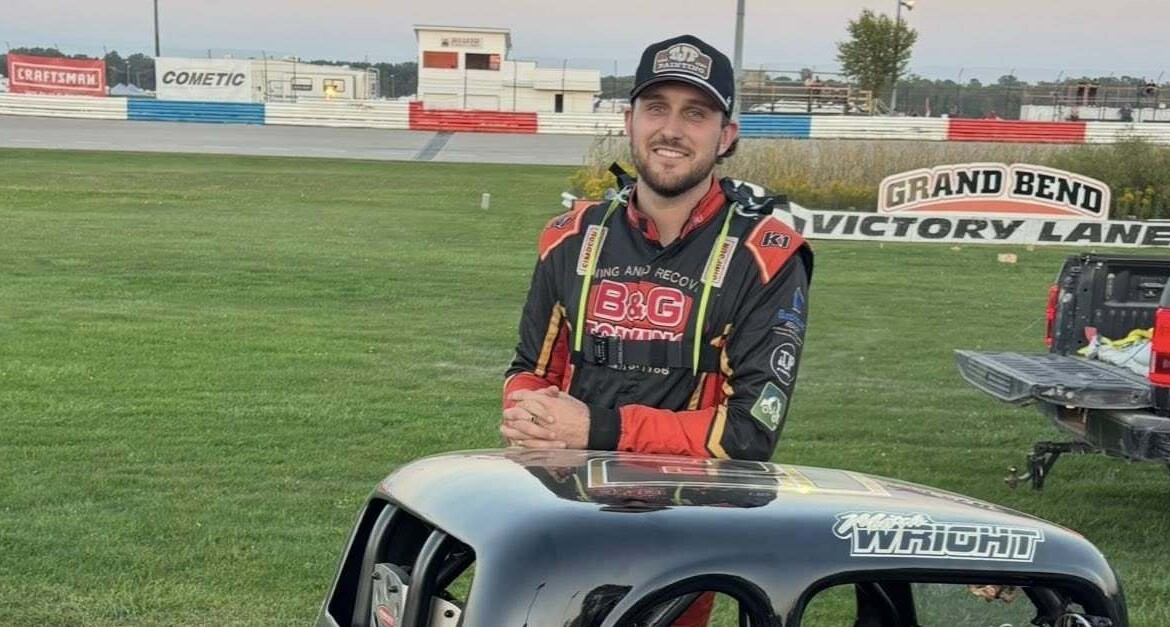 Mitch Wright Cruises to Win at Grand Bend (Sept. 13)